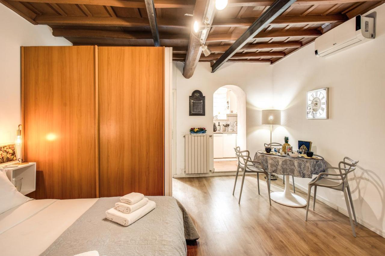 4C Colosseo Holidays Apartment Rome Bagian luar foto